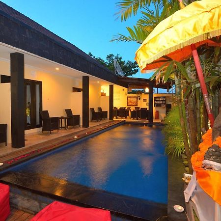 Andari Legian Hotel Bali Exterior foto